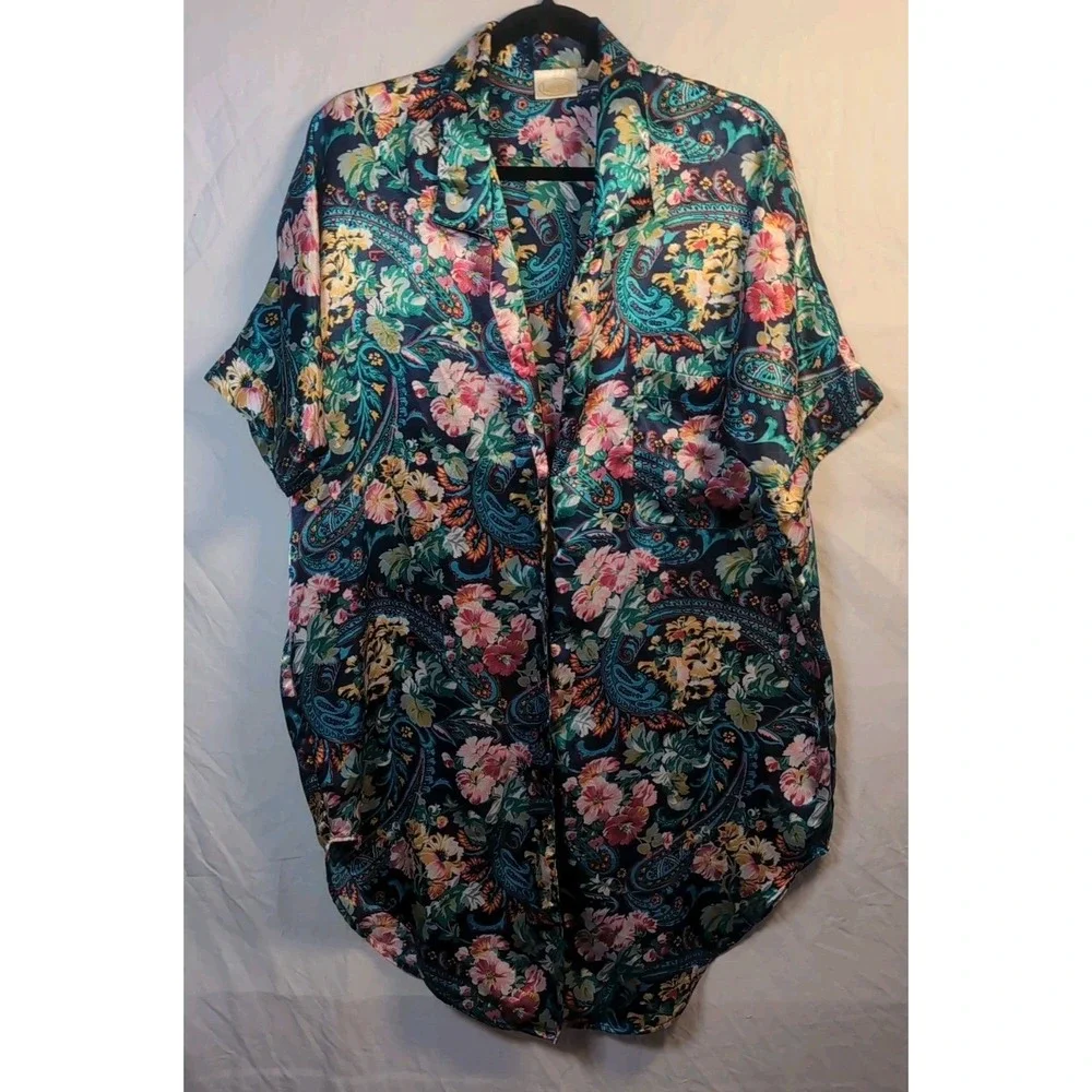 12 Vintage Women's Clothing Lot 1960's-1980's Intimates Nightgowns, Housecoats
